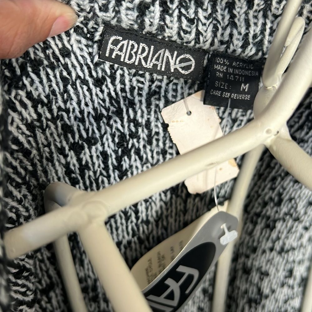 NWT Fabriano oversized sweater - Picture 5 of 6